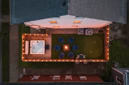 The Old Fashioned ~ Hot Tub, Fire Pit, Mini Golf