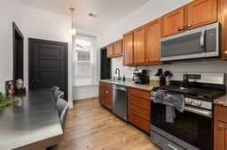 Stable #1 ~Walkable, BBQ, Fire Pits, Mini Golf