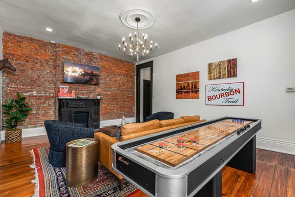 Stable #2 ~ Walkable, Mini Golf, Fire Pits, Games
